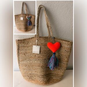 Shiraleah Chicago XL Jute Tote Bag | Metallic Thread Heart Tassel Charm| Boho